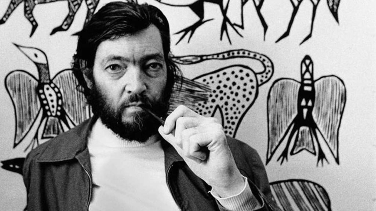 The-7-unmissable-works-of-Julio-Cortazar-on-the-day-1280x720.jpg